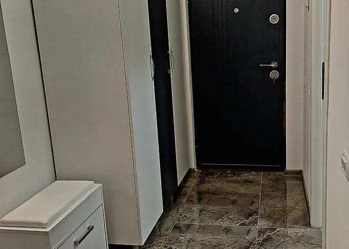 Anelisse Apartamento *